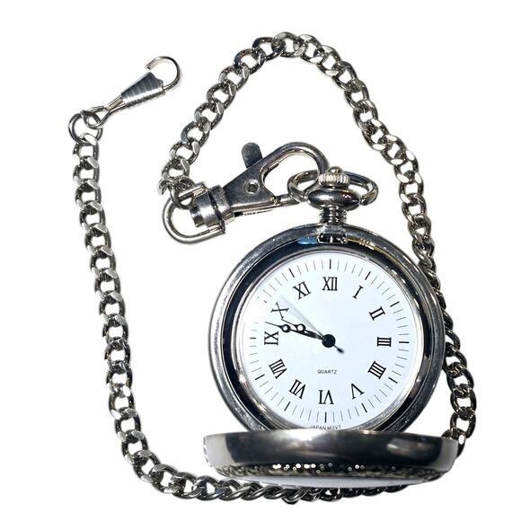 Soaring Eagle Pocket Watch Silver Tone Quartz Chain Works New Battery Japan Mvmt - Picture 2 of 5